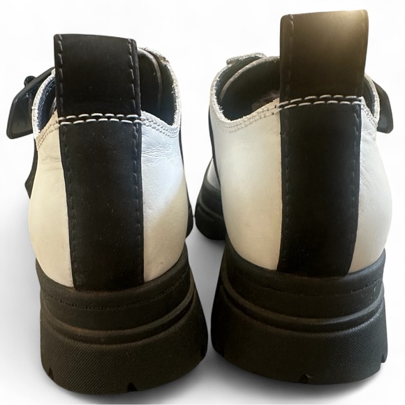 UGG Women's “Ashton” Platform Loafers Size 7.5 - Picture 10 of 15